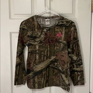Girls camo shirt